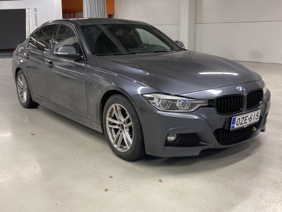 BMW 330 2017