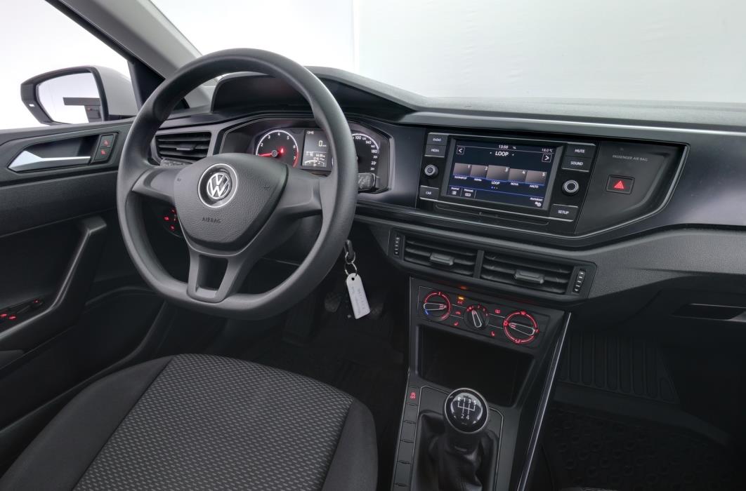 VOLKSWAGEN Polo 2018