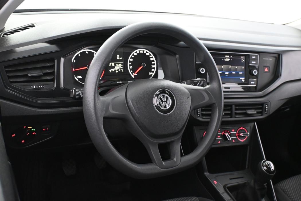 VOLKSWAGEN Polo 2018