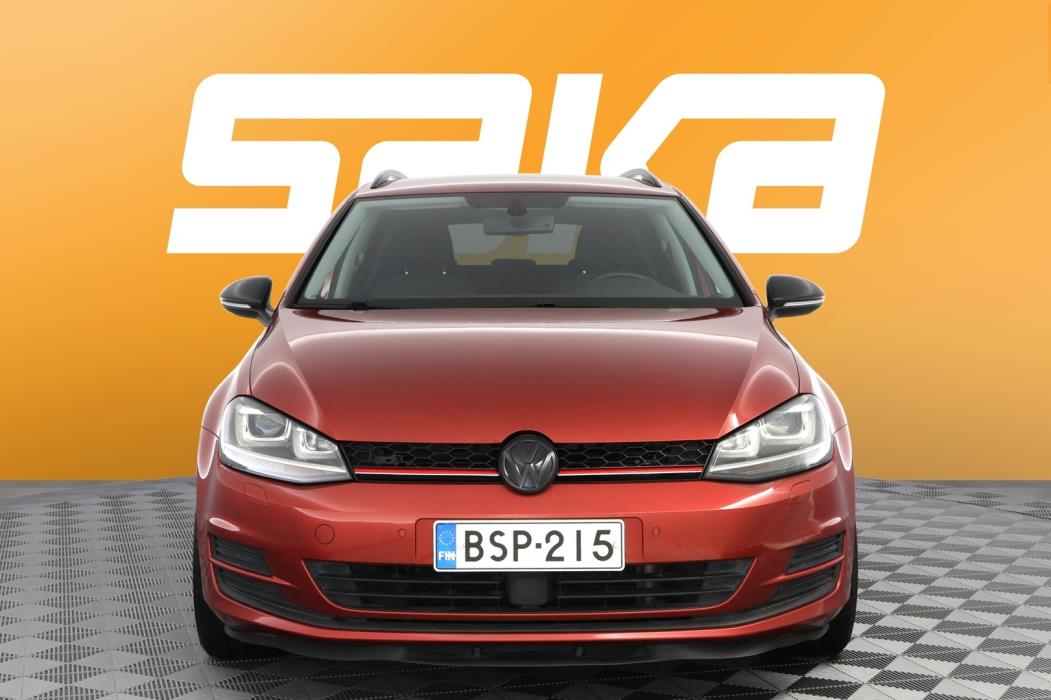 VOLKSWAGEN Golf 2015