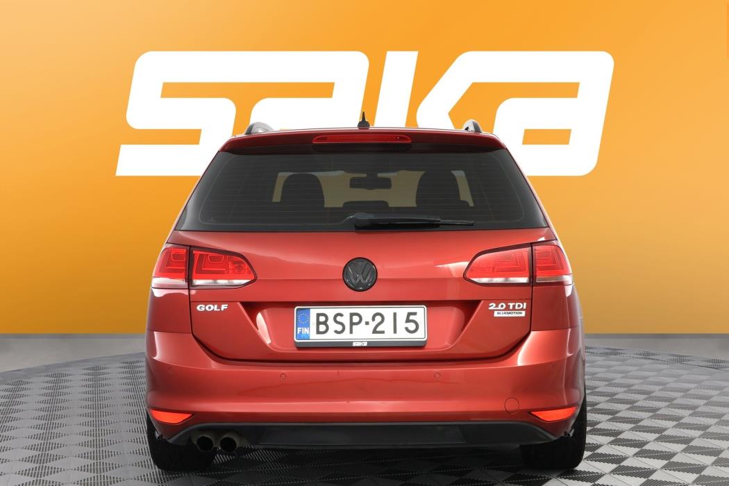 VOLKSWAGEN Golf 2015