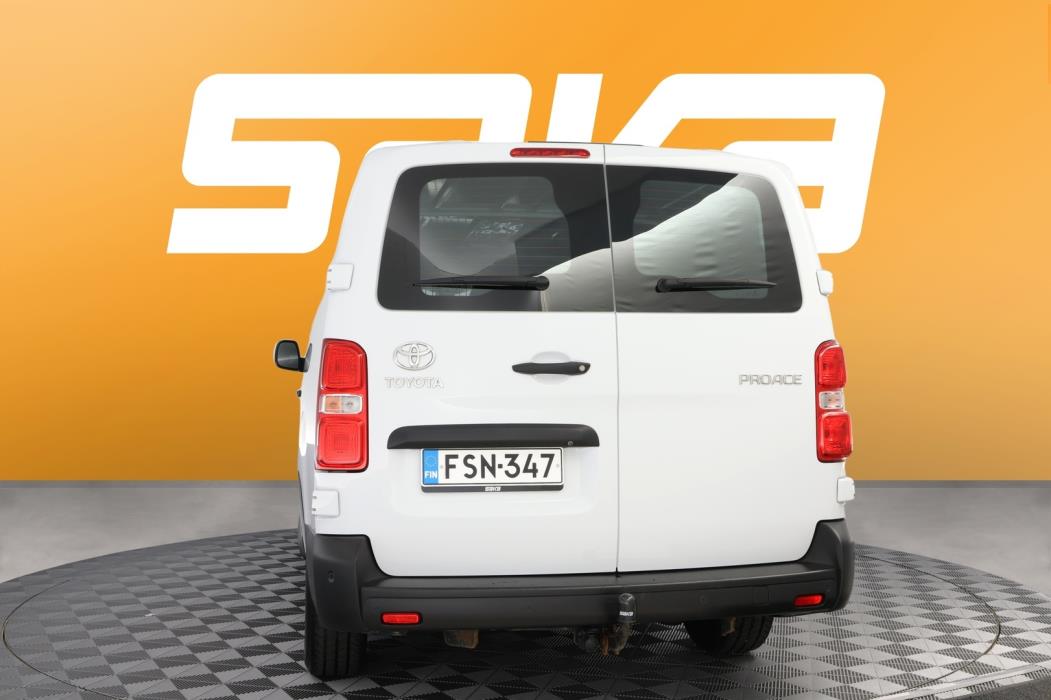 TOYOTA Proace 2022