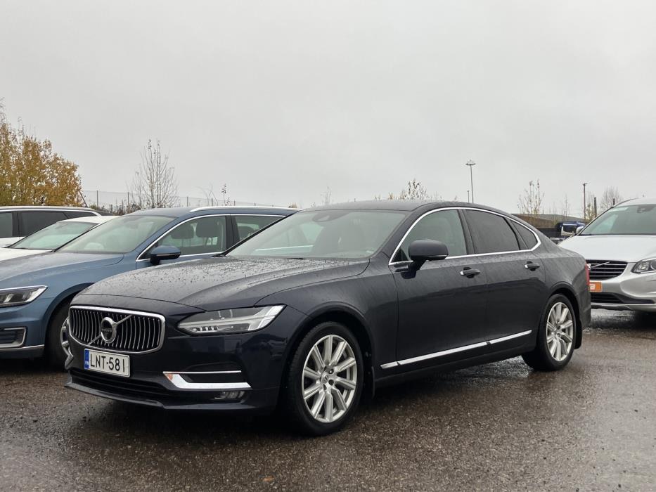 VOLVO S90 2017