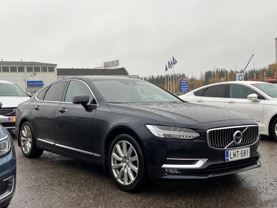 VOLVO S90 2017