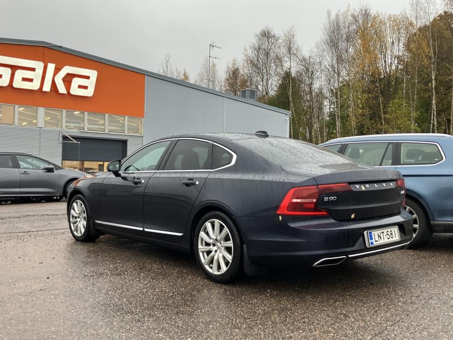 VOLVO S90 2017