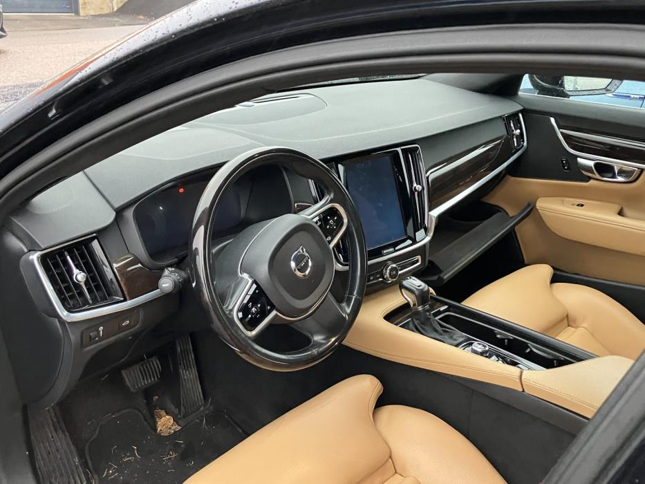 VOLVO S90 2017