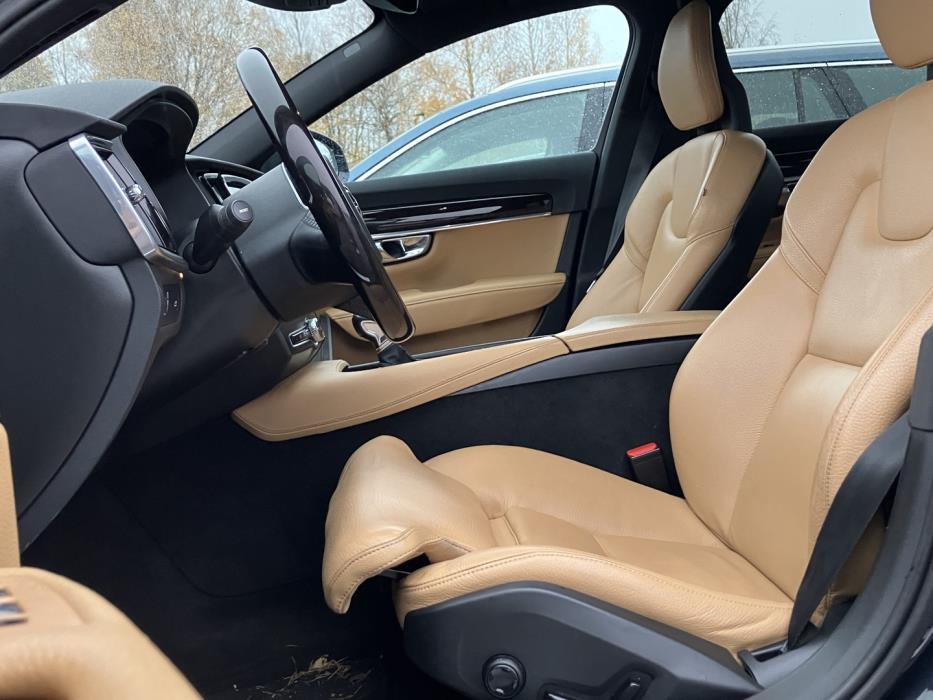 VOLVO S90 2017