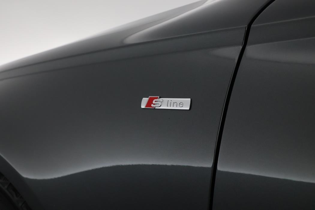AUDI A6 2018