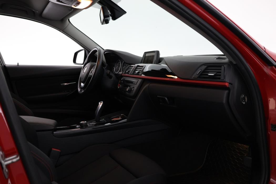 BMW 316 2015