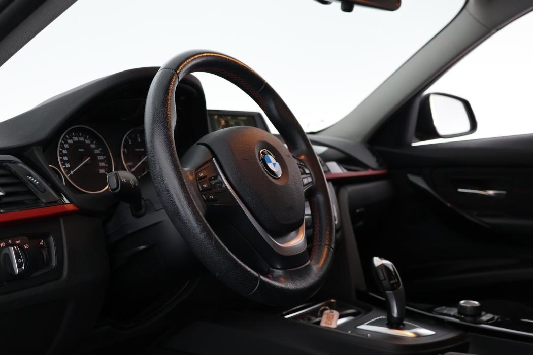 BMW 316 2015