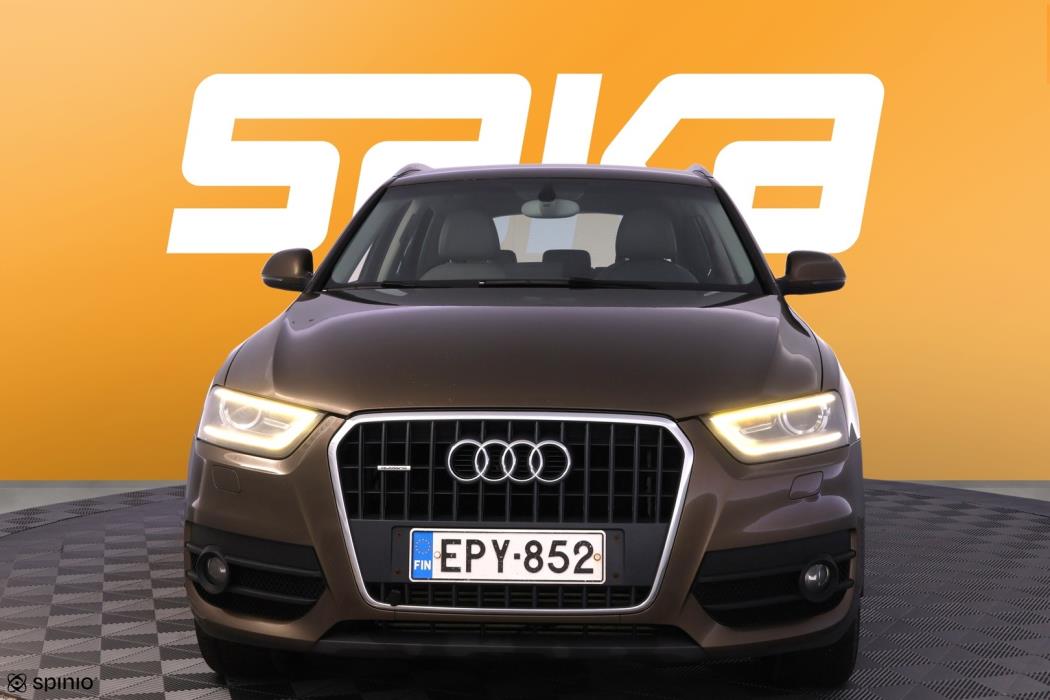 AUDI Q3 2012
