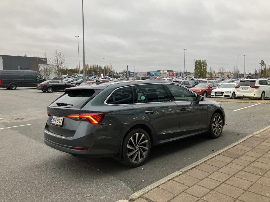 SKODA Octavia 2021