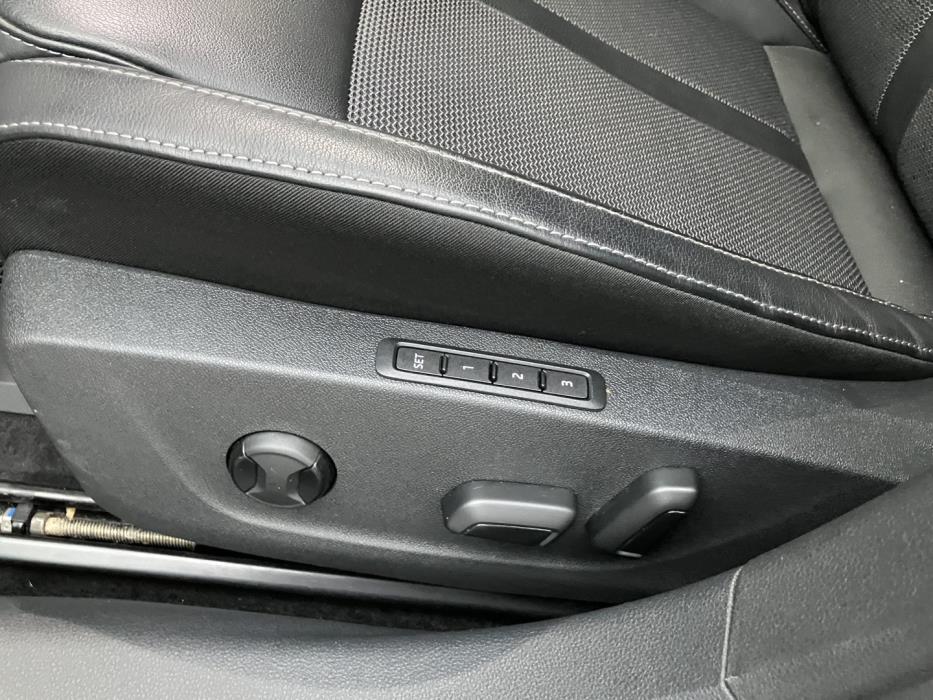 SKODA Octavia 2021