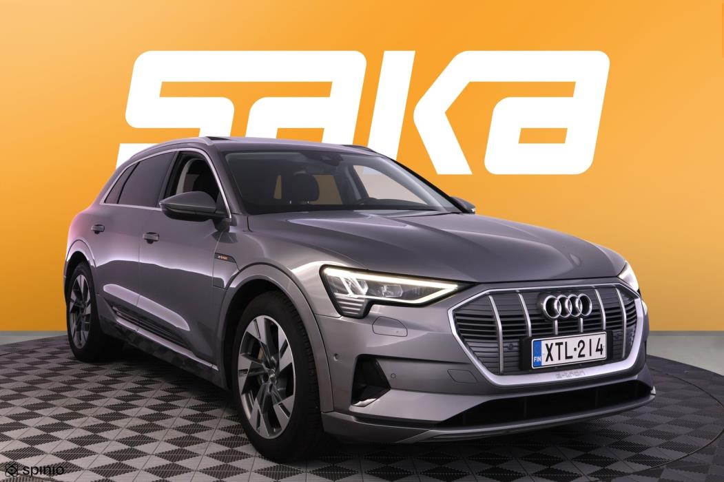 AUDI e-tron 2020