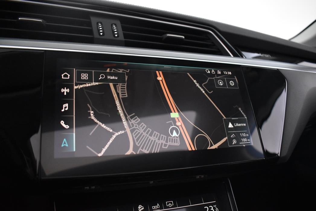 AUDI e-tron 2020