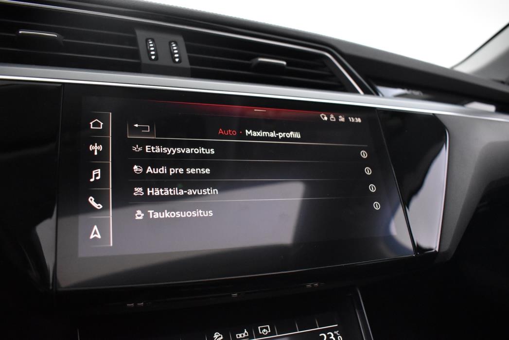 AUDI e-tron 2020