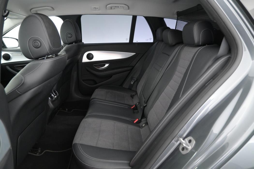 MERCEDES-BENZ E 2019