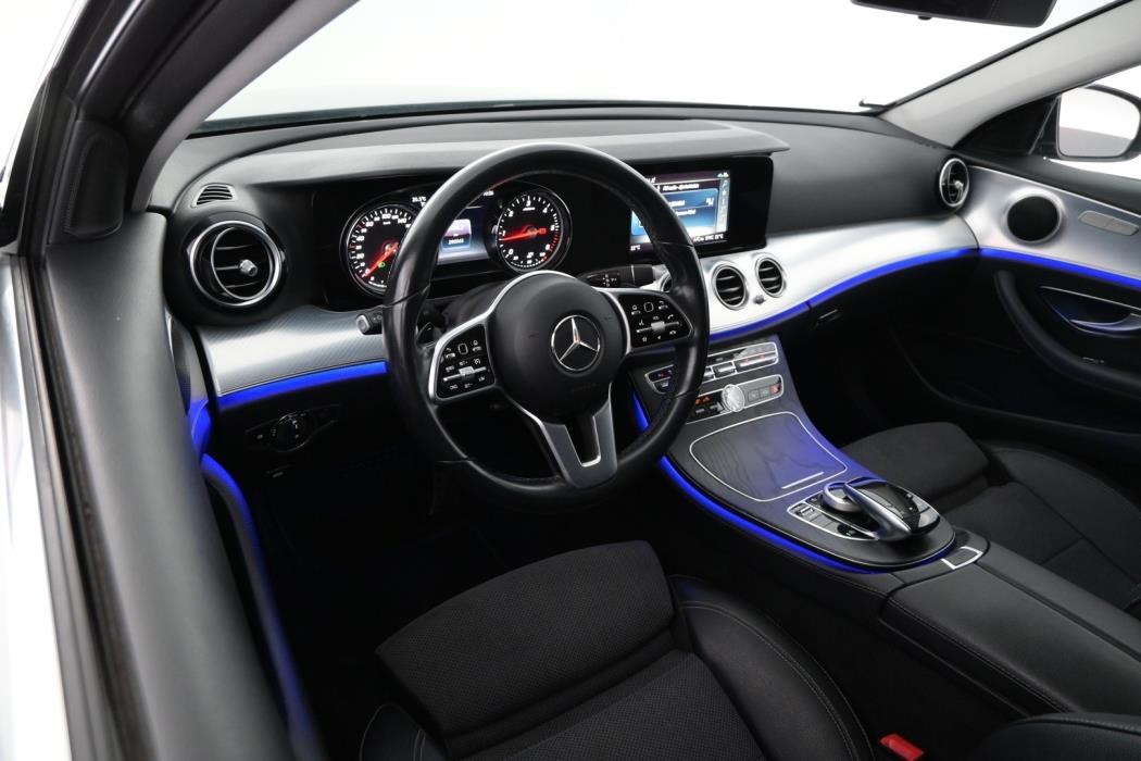 MERCEDES-BENZ E 2019