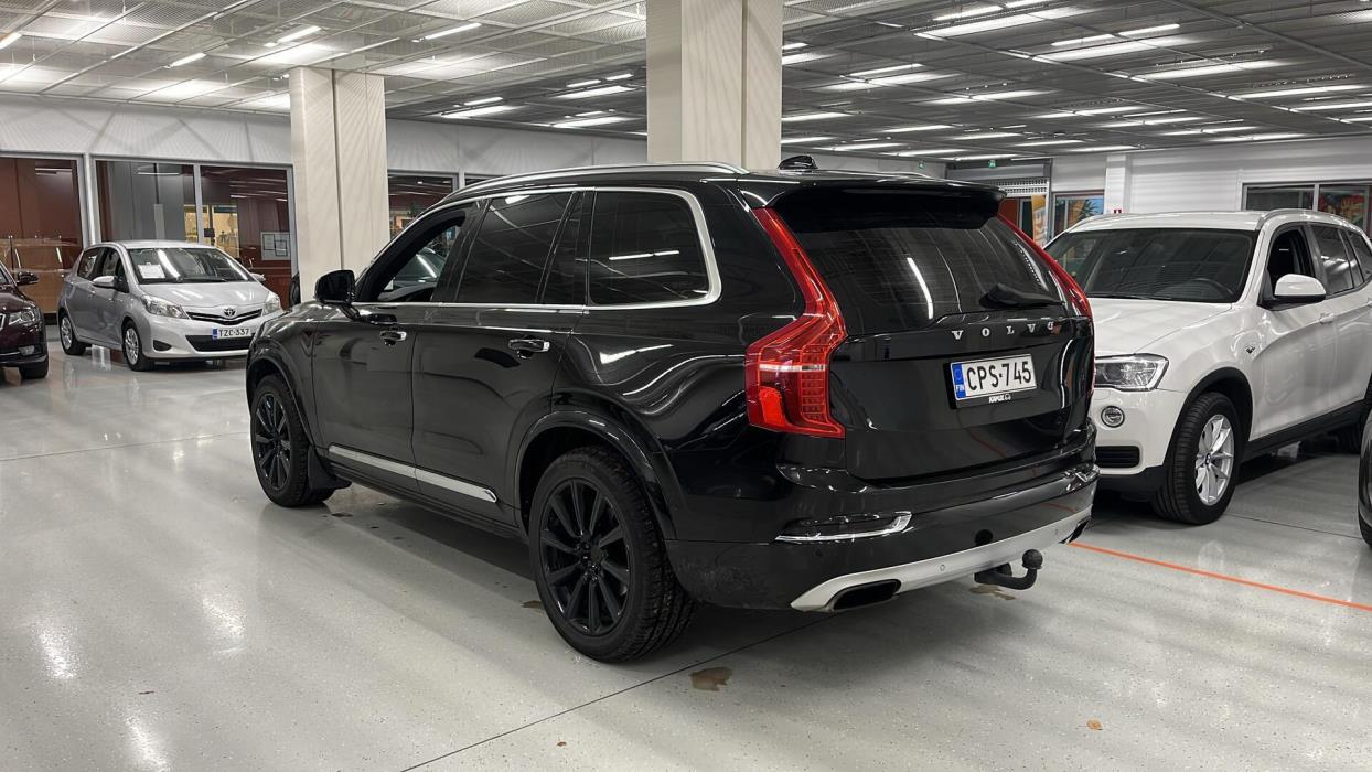 VOLVO XC90 2017