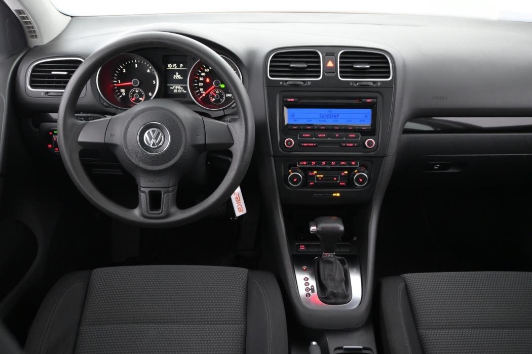 VOLKSWAGEN Golf 2009