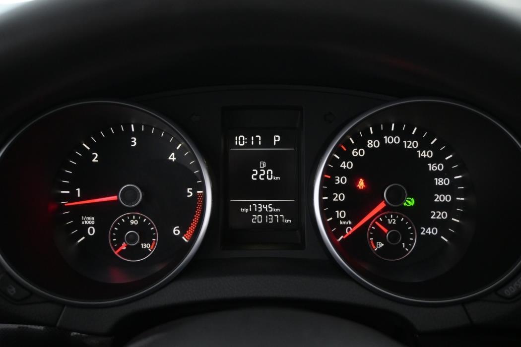 VOLKSWAGEN Golf 2009