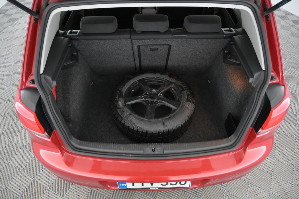 VOLKSWAGEN Golf 2009