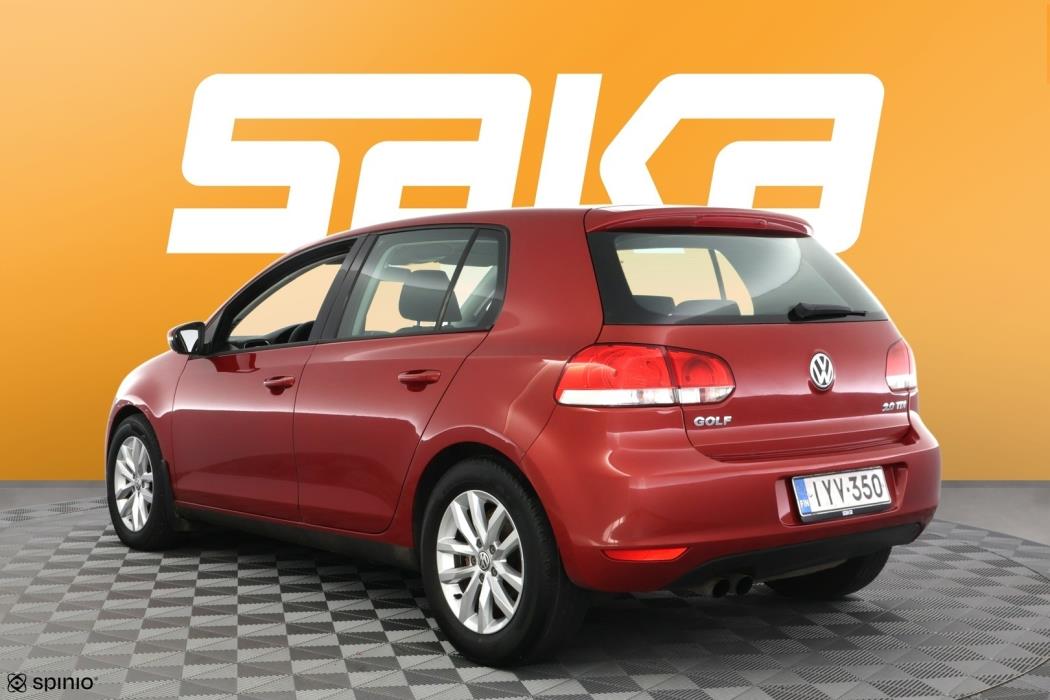 VOLKSWAGEN Golf 2009