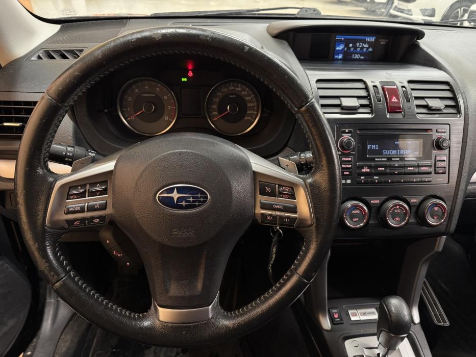 SUBARU Forester 2014