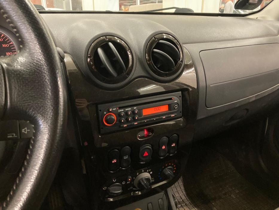 DACIA Duster 2011