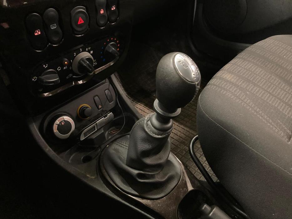 DACIA Duster 2011