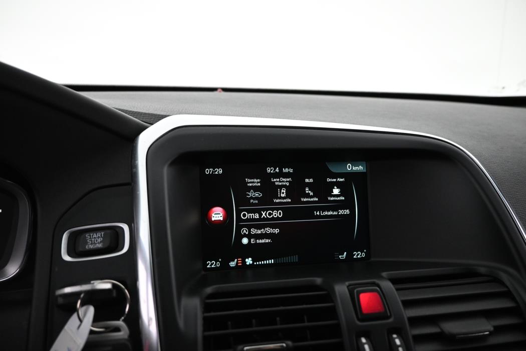 VOLVO XC60 2016