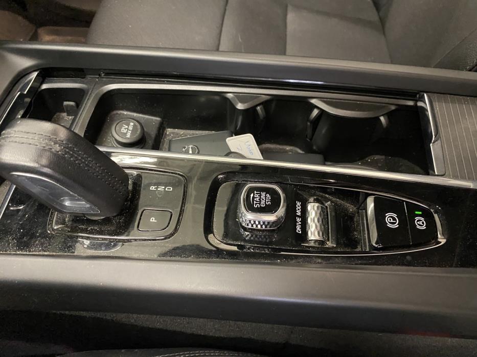 VOLVO XC60 2020