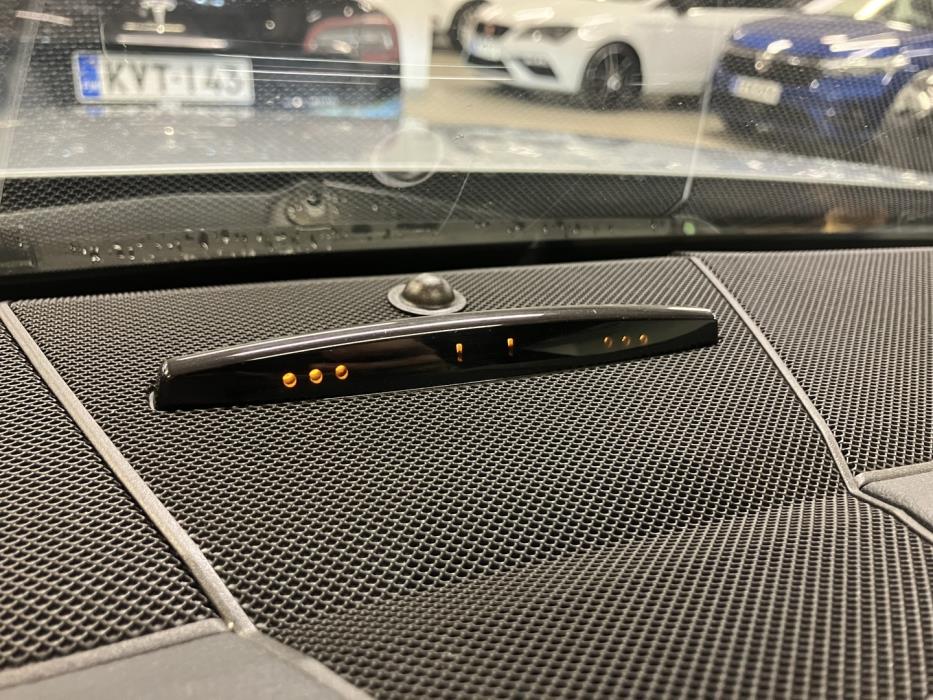 MERCEDES-BENZ E 2014