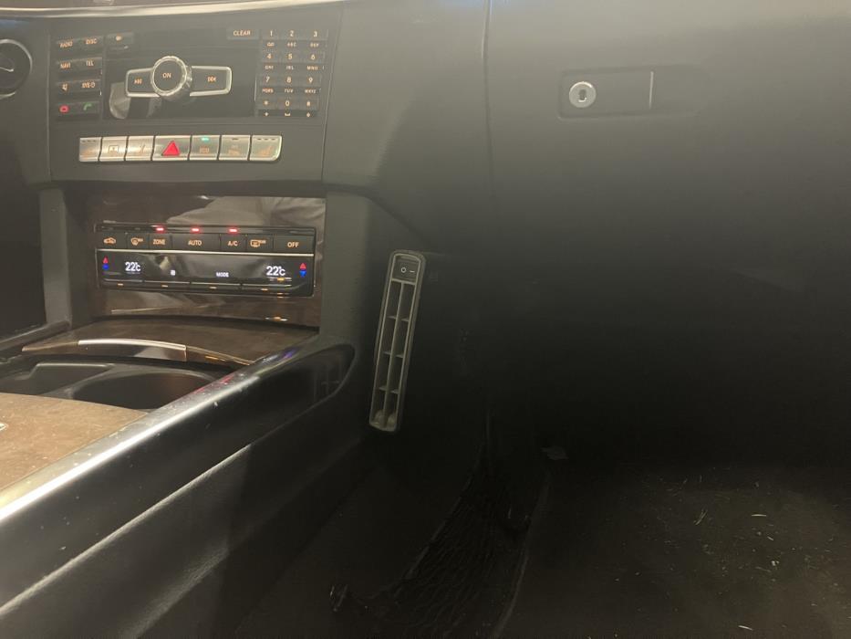 MERCEDES-BENZ E 2014