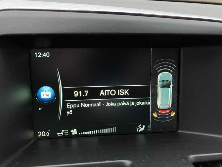 VOLVO XC60 2017