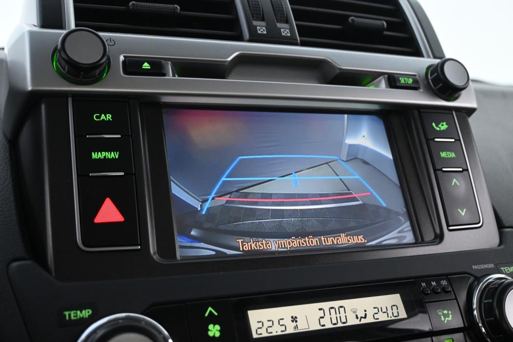TOYOTA Land Cruiser 2016
