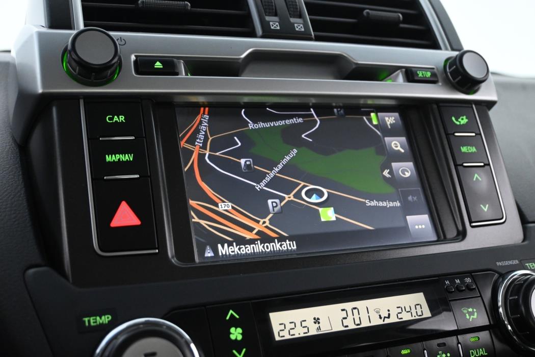 TOYOTA Land Cruiser 2016