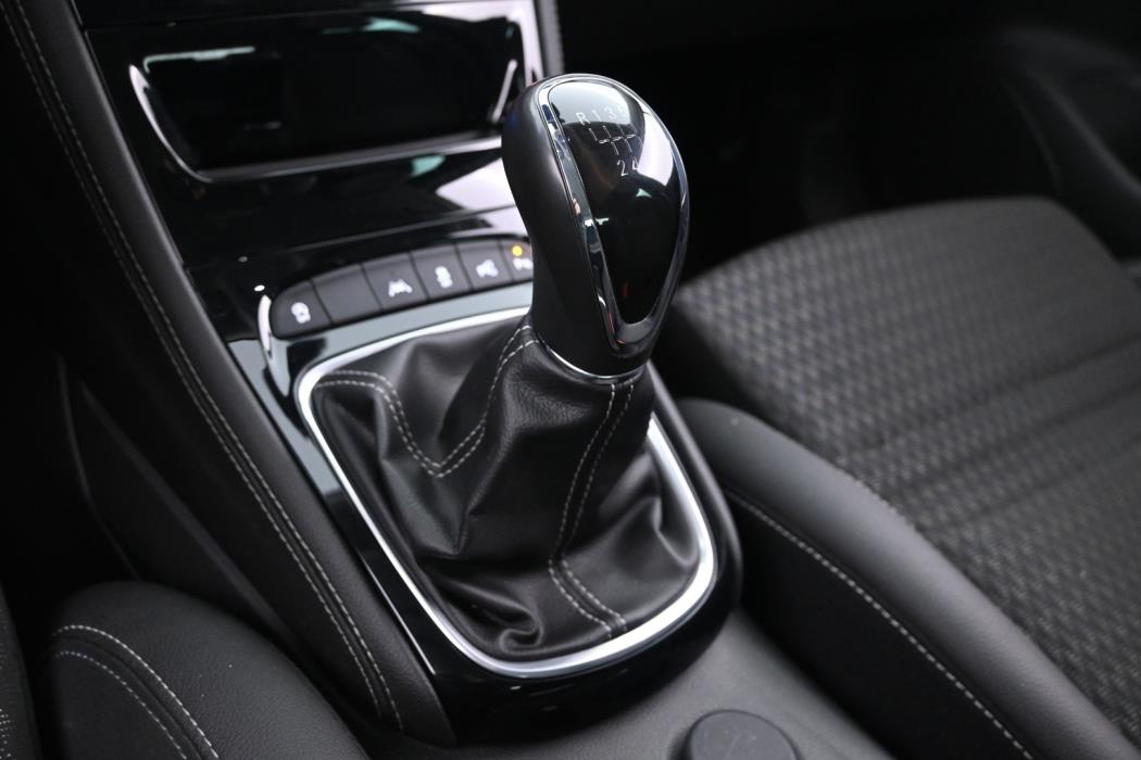 OPEL Astra 2016
