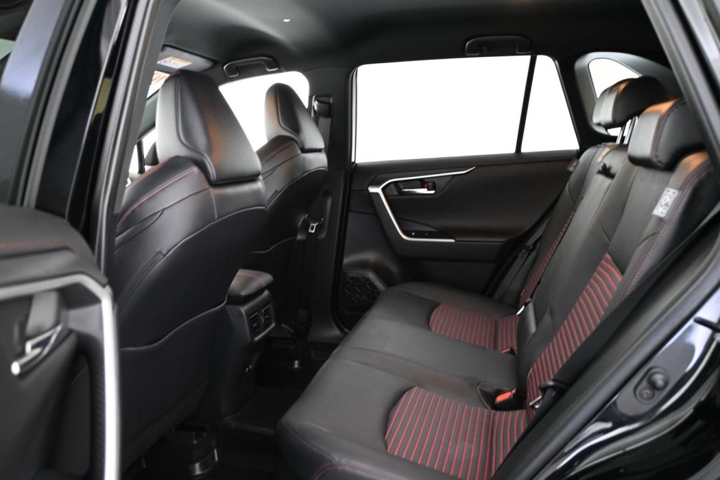 TOYOTA RAV4 Plug-in 2021