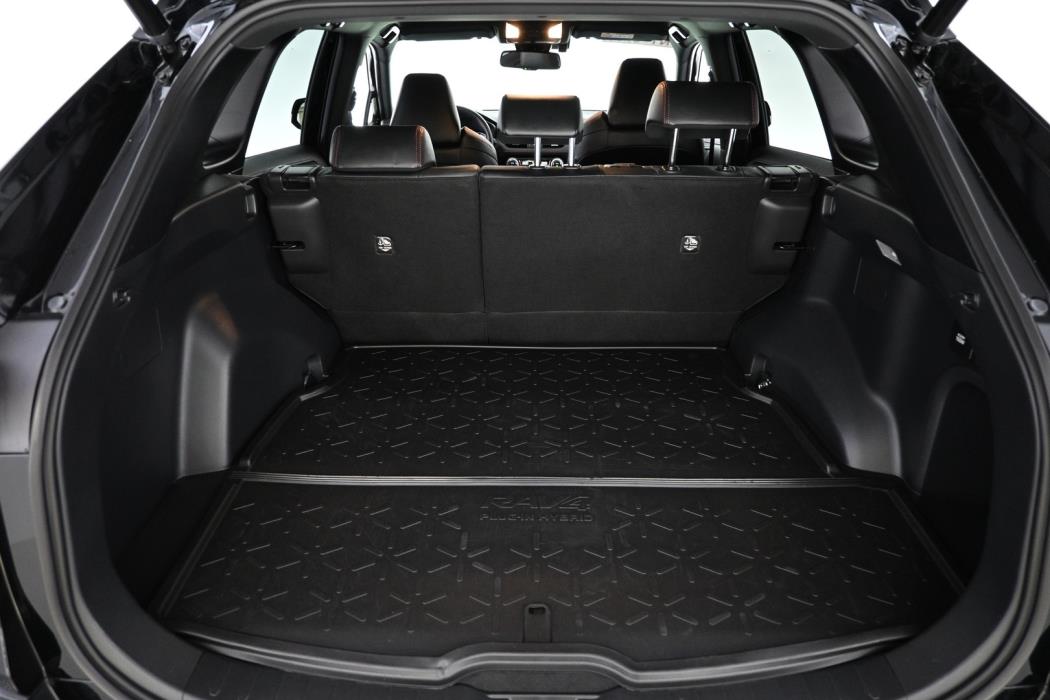 TOYOTA RAV4 Plug-in 2021