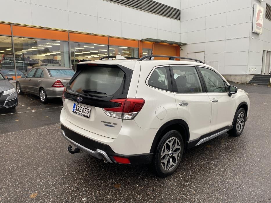 SUBARU Forester 2021