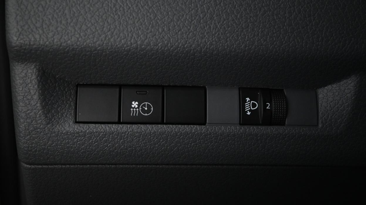 PEUGEOT Expert 2018
