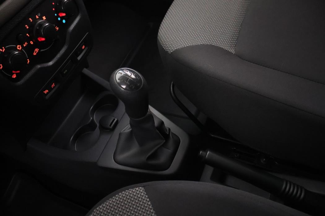 DACIA Dokker Van 2017