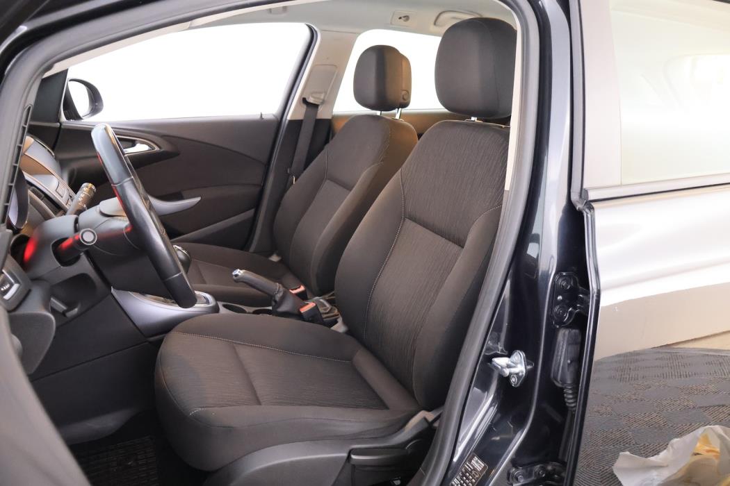 OPEL Astra 2014