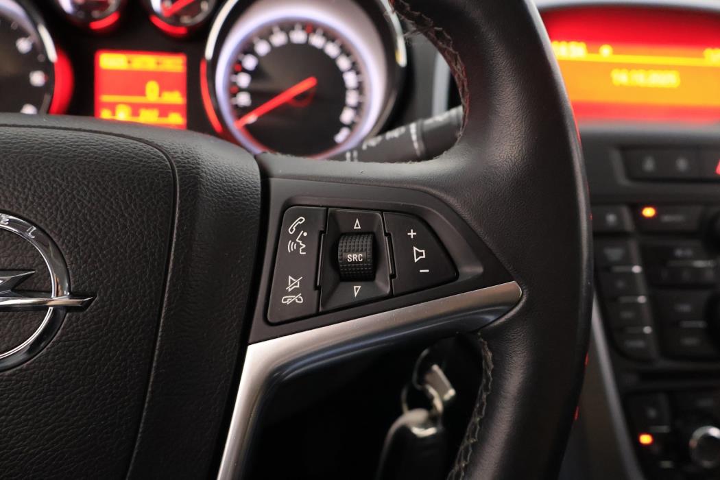 OPEL Astra 2014