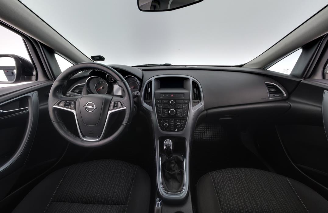 OPEL Astra 2014