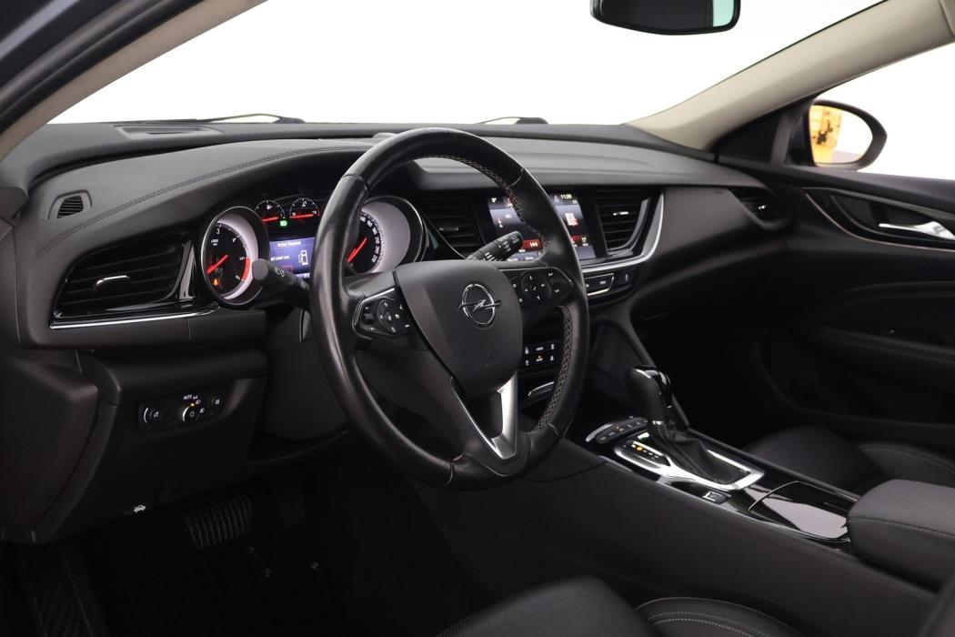 OPEL Insignia 2018