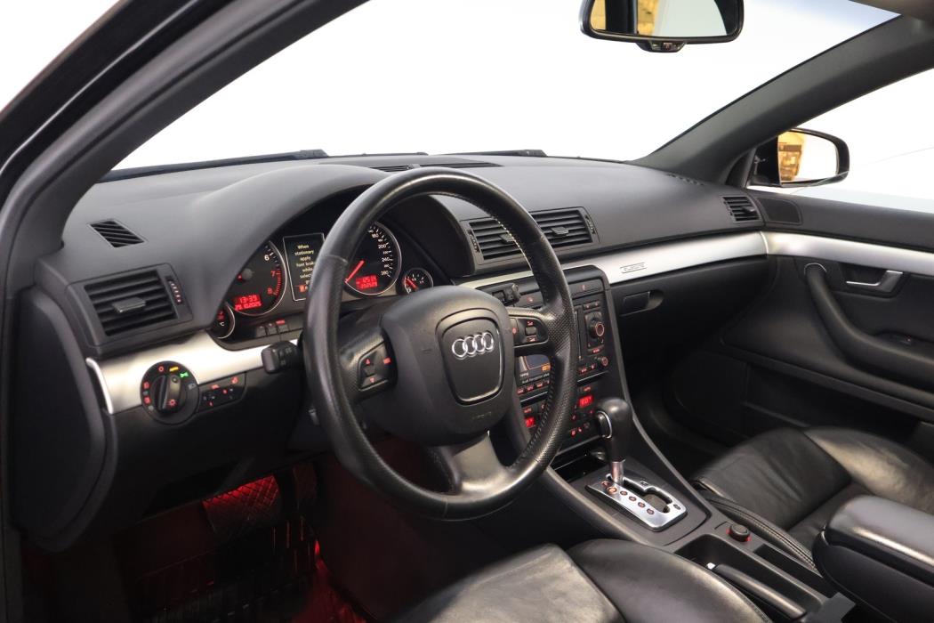 AUDI A4 2005