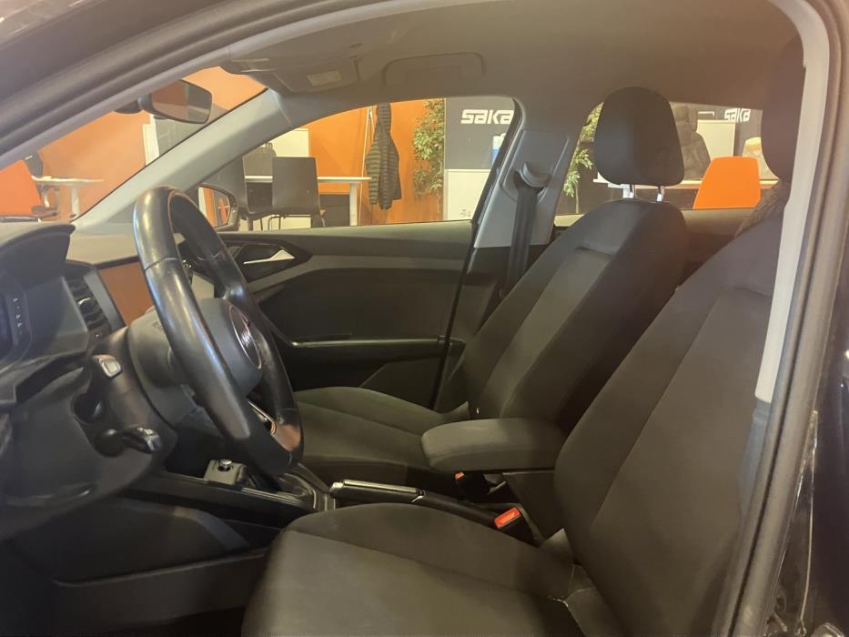 AUDI A1 2021