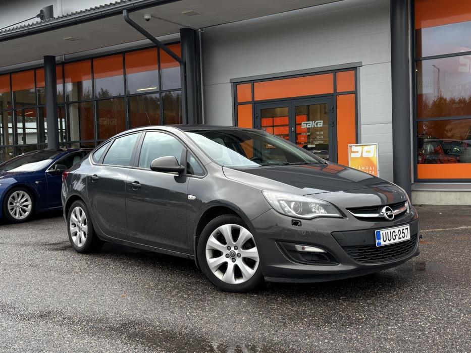 OPEL Astra 2013